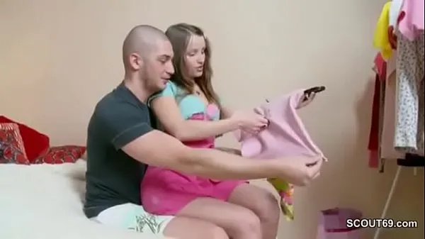 Nagy Skinny sister want to be pregnant and Step-Bro Helps teljes cső