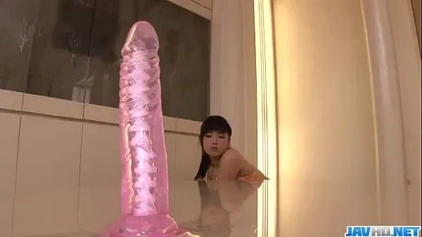 Veľká Impressive toy porn with hairy Asian milf Satomi Ichihara totálna trubica