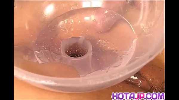 Tabung total Kawai Yui gets vibrator and glass in pussy besar