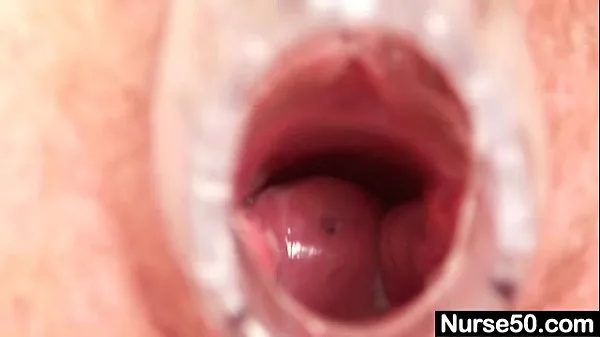 Grande Unpretty mature nurse masturbates with gyno tool tubo totale