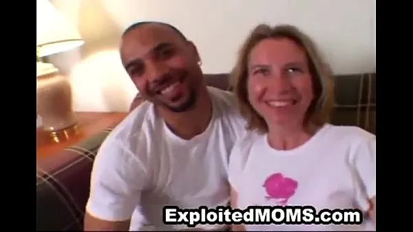 Big Mom w Big Tits trys Black Cock in Mature Interracial Video total Tube