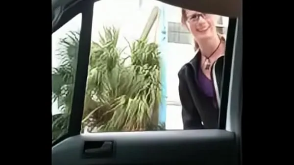 أنبوب exhibitionist receives help proposal from a passerby and cum in front of her كبير