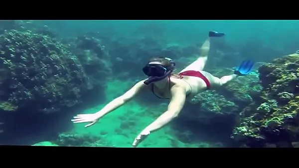 Big Swimming Underwater Girls Full HD [HD, 720p celková trubka