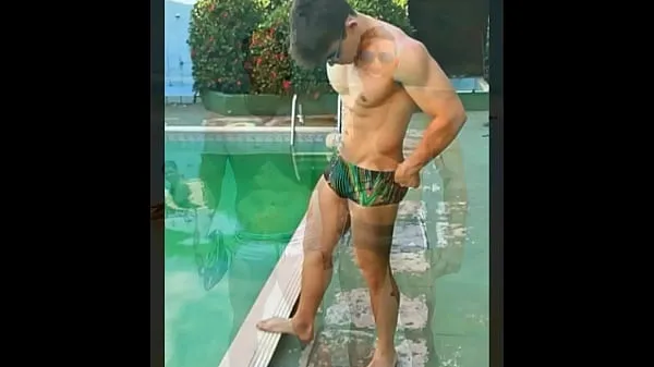 Μεγάλο 100 hot men in swim trunks συνολικό σωλήνα
