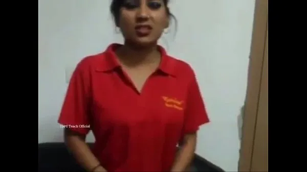Μεγάλο sexy indian girl strips for money συνολικό σωλήνα