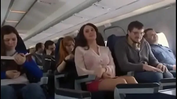 Store Mariya Shumakova Flashing tits in Plane- Free HD video samlede rør