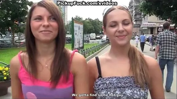 Iso Two sexy girls in hot outdoor fuck yhteensä Tube