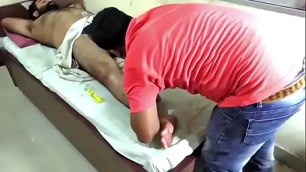 Duża hairy indian getting massage całkowita rura