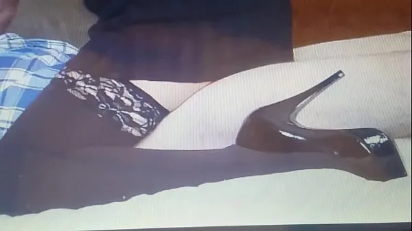 Velika sexy 50 yr old high heels stockings skupna cev