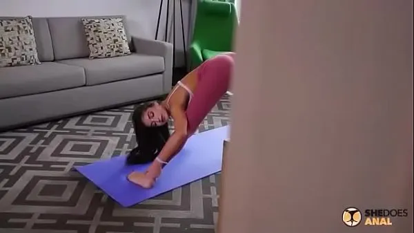 Duża Tight Yoga Pants Anal Fuck With Petite Latina Emily Willis | SheDoesAnal Full Video całkowita rura