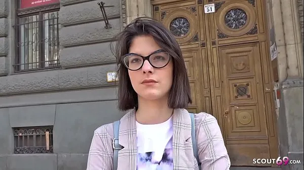 Big GERMAN SCOUT - Teen Sara Talk to Deep Anal Casting celková trubka