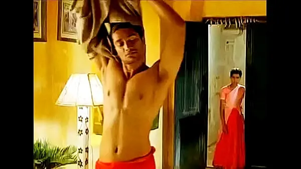 Veľká Hot tamil actor stripping nude totálna trubica