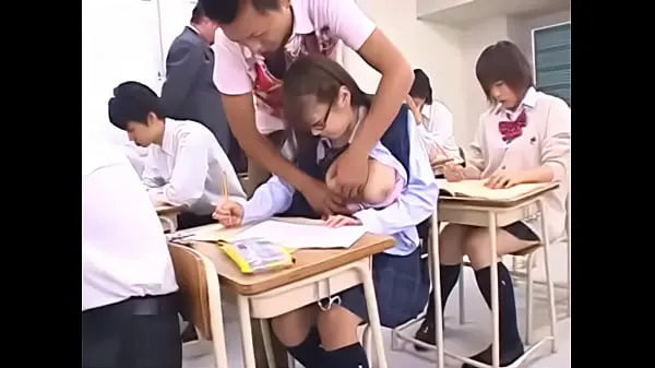 Veľká Students in class being fucked in front of the teacher | Full HD totálna trubica