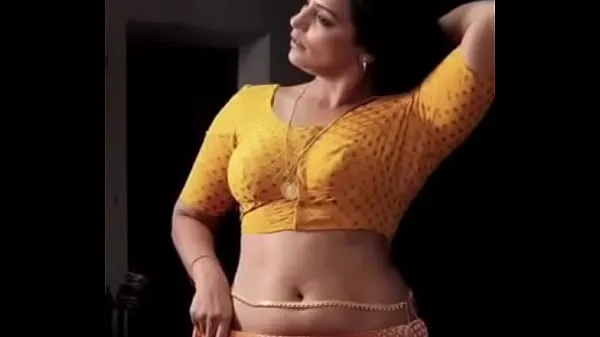 बिग Swetha Menon Hot in Saree कुल ट्यूब
