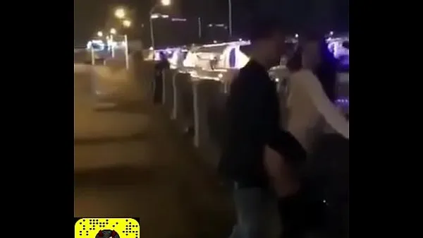 Big It fucks in public or it gets its tonsils smashed tổng số ống