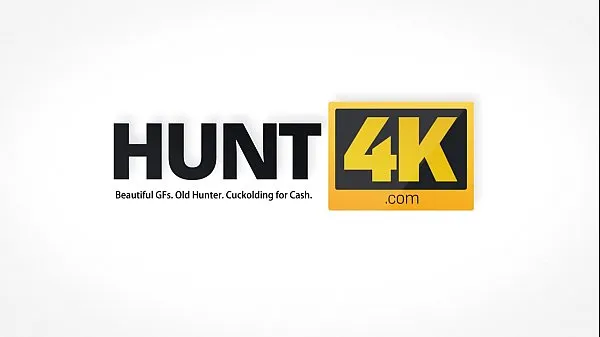Duża HUNT4K. The teenager loses his wallet but the charismatic man całkowita rura