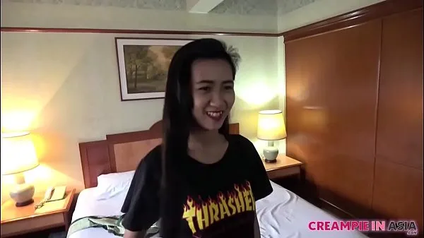 Μεγάλο Japanese man creampies Thai girl in uncensored sex video συνολικό σωλήνα