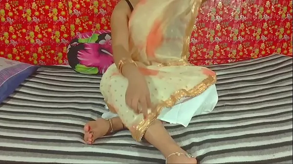 Big Fake baba got a footjob from the desi bhabhi and fucked her hard total Tube