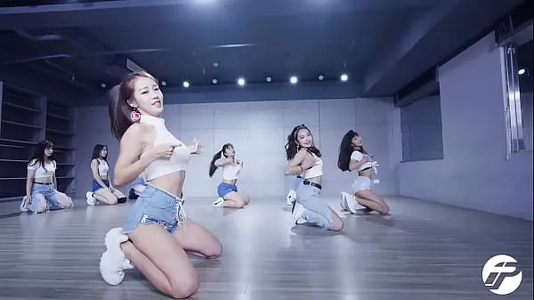 أنبوب Public Account [Meow Dirty] Hyuna Super Short Denim Hot Dance Practice Room Version كبير