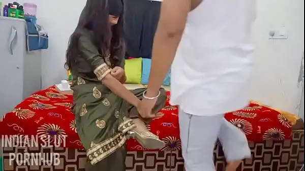 أنبوب Horny bhabhi gets her pussy Creampied كبير