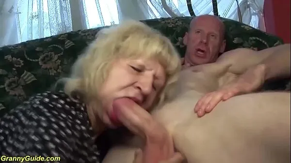 Big ugly 84 years old rough big dick fucked tổng số ống