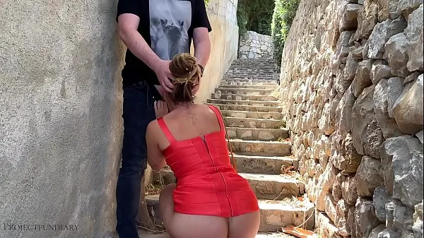 Stor sexy bodycon slut - risky public fuck on stairs in the crowded city center - projectfundiary totalt rör