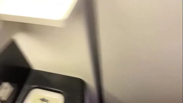 کل ٹیوب In the toilet of the plane, I follow my husband to get fucked and fill my mouth before take off بڑا