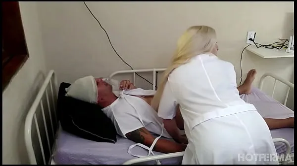 Big Nurse fucks with a patient at the clinic hospital celková trubka