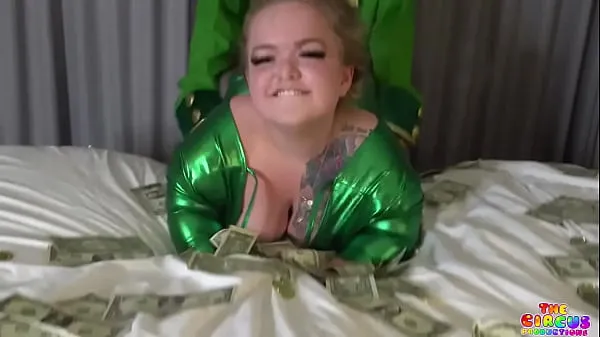 Tabung total Fucking a Leprechaun on Saint Patrick’s day besar