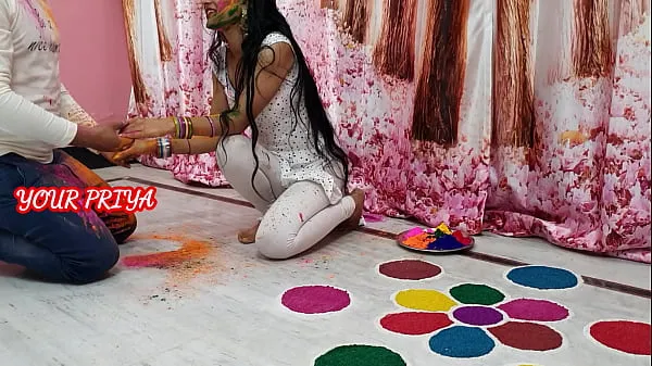 Big Holi special: Indian Priya had great fun with step brother on Holi occasion tổng số ống