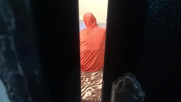 Stor Muslim step mom fucks friend after Morning prayers totalt rör