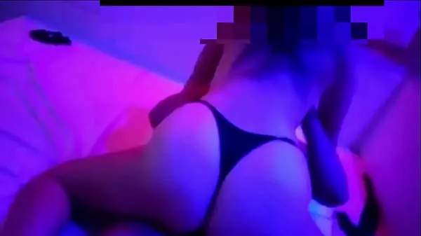 หลอดรวมYoung wife moaning with friend at motel and cuckold filming, condom escapes and she keeps sittingใหญ่