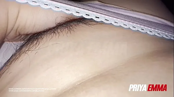 Veľká Priya Emma Big Boobs Mallu Aunty Nude Selfie And Fingers For Father-in-law | Homemade Indian Porn XXX Video totálna trubica