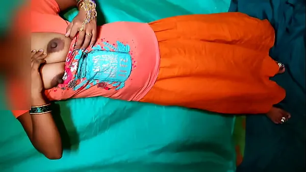 أنبوب Choti sister-in-law's first time skirt in Hindi voice fiercely كبير