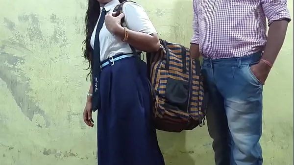 Duża Indian college girl misbehaved with her teacher Mumbai Ashu całkowita rura