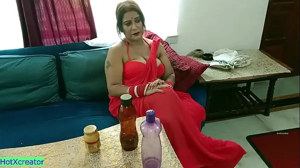 Big Indian hot beautiful madam enjoying real hardcore sex! Best Viral sex celková trubka