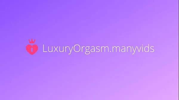 أنبوب Sexy roommate in arousing lingerie moans with orgasms - LuxuryOrgasm كبير