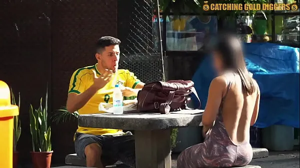Μεγάλο Brazilian Teen Gets Her Bubble Butt Destroyed Back Home συνολικό σωλήνα
