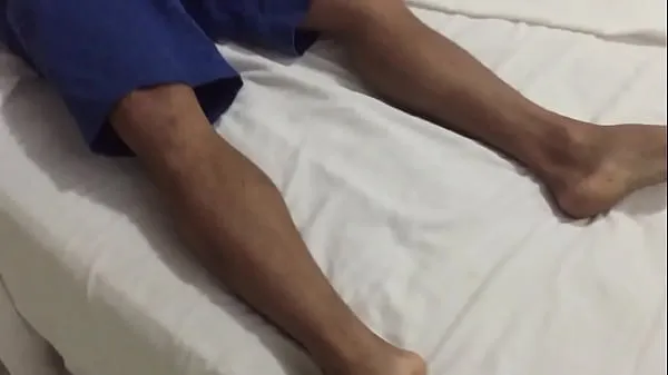 Iso nalgon soccer player fucks me and gives me milk in motel FULL VIDEO OF//axelfern69 yhteensä Tube