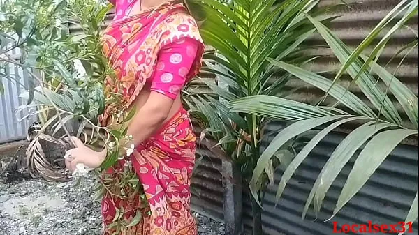 Big Bengali Desi Bhabhi Outdoor Chudai Devar Ke Saath red Saree main (Official Video By Localsex31 celková trubka