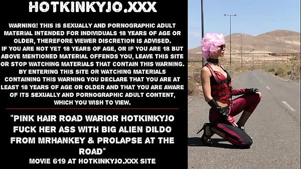 Big Pink hair road warior Hotkinkyjo fuck her ass with big alien dildo from mrhankey & prolapse at the road total Tube