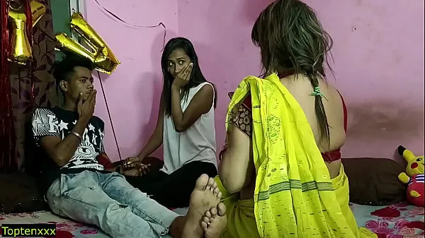 Tabung total Girlfriend allow her BF for Fucking with Hot Houseowner!! Indian Hot Sex besar