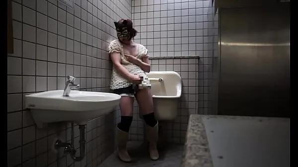 Velika Japanese transvestite Ayumi masturbation public toilet 009 skupna cev
