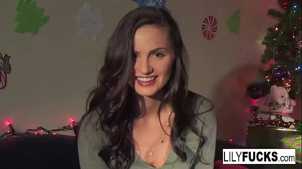 Big Lily tells us her horny Christmas wishes before satisfying herself in both holes total Tube