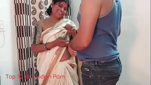 Store Poor bagger women fucked by owner only for Rs100 Infront of her Husband!! Viral Sex samlede rør