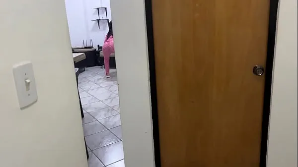 Nagy Stepdaughter Dancing Twerking with her Big Ass and her Stepfather can't Resist the Temptation teljes cső