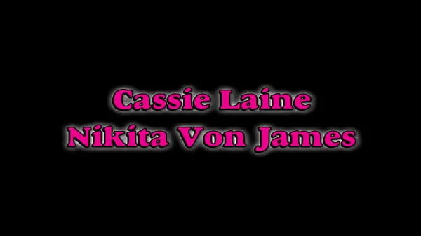 Μεγάλο Nikita Von James And Cassie Laine Are Horny Lesbian Teens συνολικό σωλήνα
