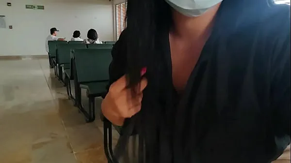 Big Unknown woman records herself taking SQUIRTS in a public bathroom tổng số ống