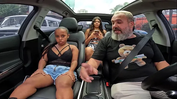 Duża Anâzinha do Mau naked in the car and messing around on the streets of São Paulo całkowita rura